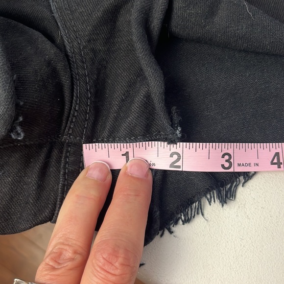 Levi’s Ribcage shorts - Picture 11 of 12